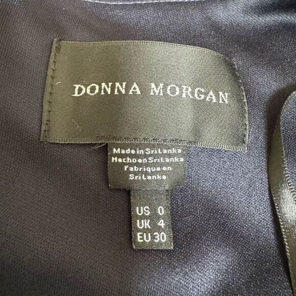 Donna Morgan womens Sleek Style Jumpsuit Office Workwear navy blouse size 0 - Picture 6 of 10